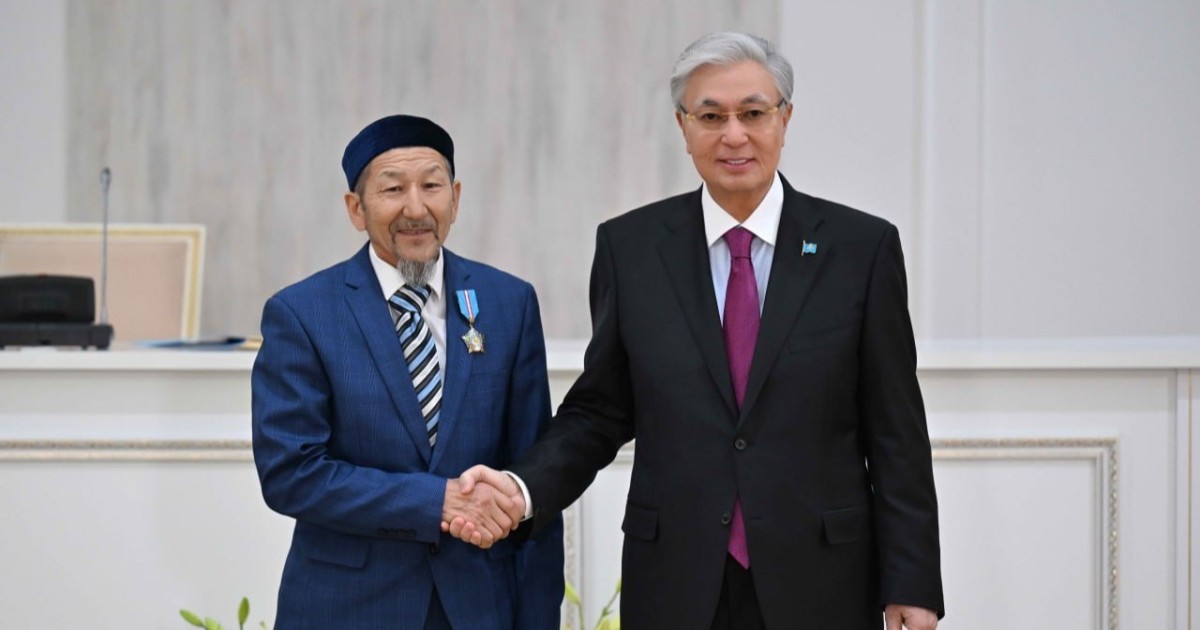 Президент Жамбыл облысының бір топ азаматын мемлекеттік наградалармен марапаттады