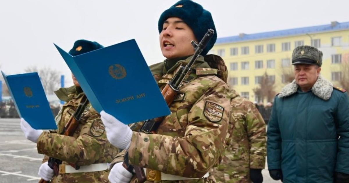 Гвардейск гарнизонында 600-ден астам сарбаз ант берді