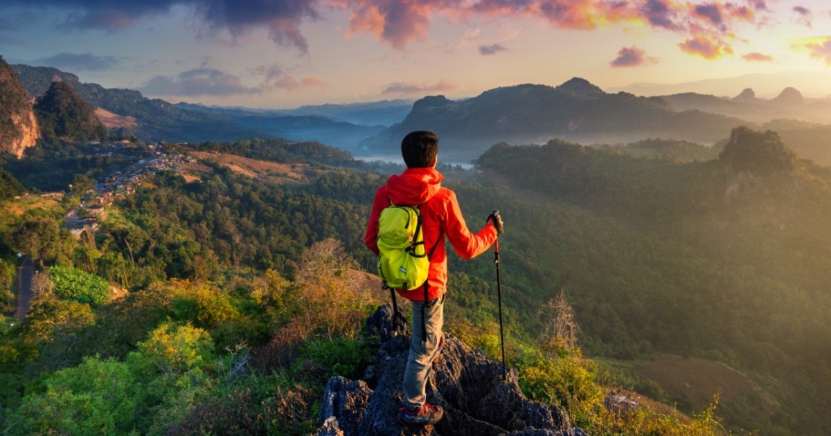 Тоқаев туризм саласында қандай азаматтар жұмыс істеу  керектігін айтып берді