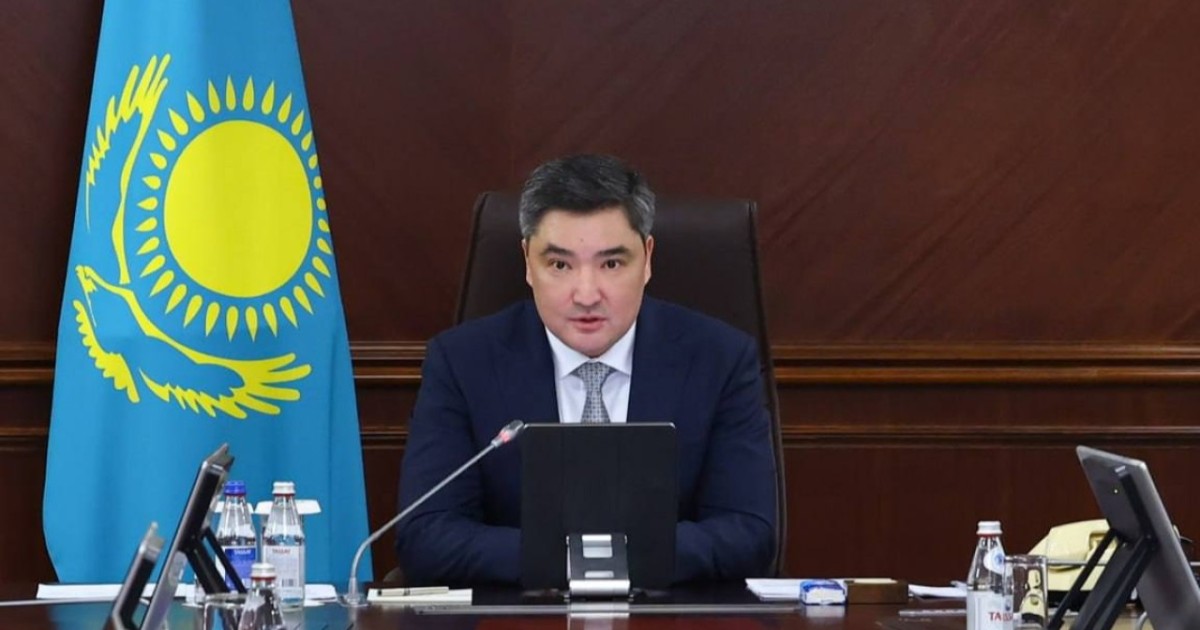 Бектенов Үкімет мүшелерінен сөзден іске көшуді талап етті