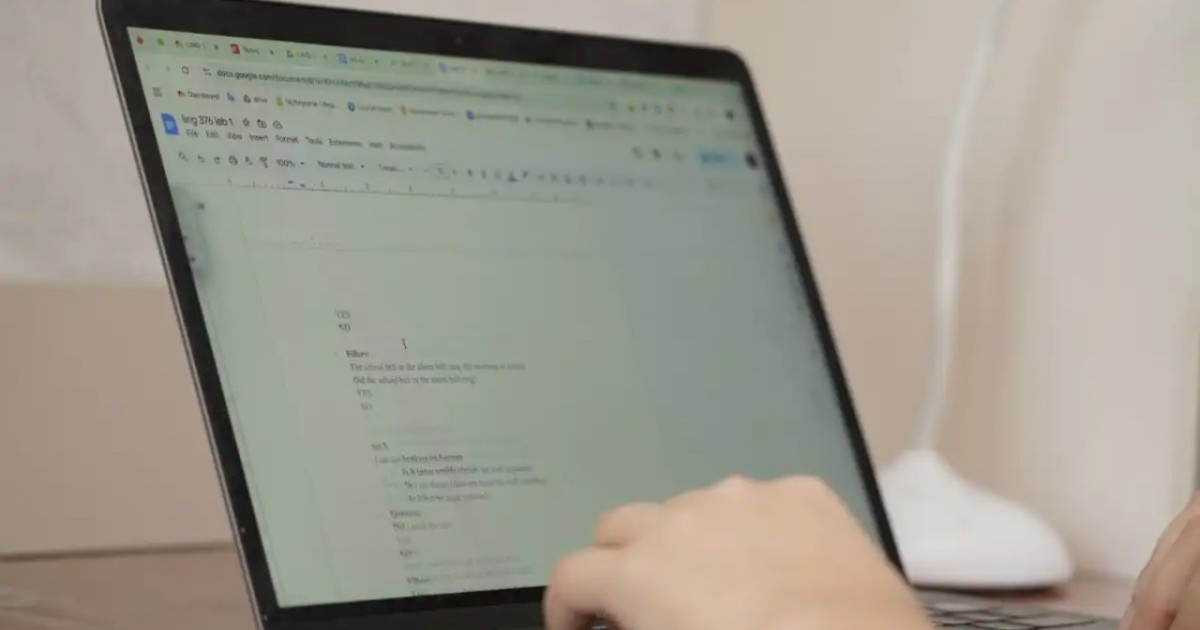Олжас Бектенов экономика үшін елеулі нәтиже беретін нақты цифрлық шешімдерге назар аударуды тапсырды
