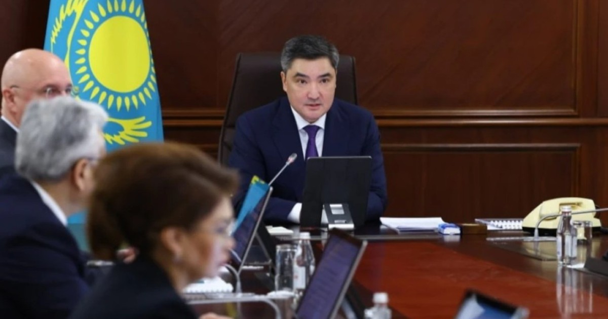 Олжас Бектенов заңнамалық актілерді жаңа Цифрлық кодекске сәйкес келтіруді тапсырды