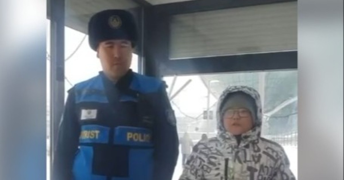 Елордада полицей балалардың жоғалған телефонын тауып берді