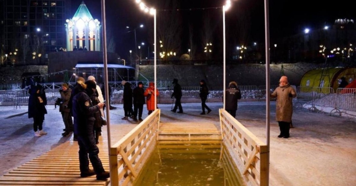 Крещение рәсімі: Астанада қай орындарда және қашан мұзды суға түсуге болады