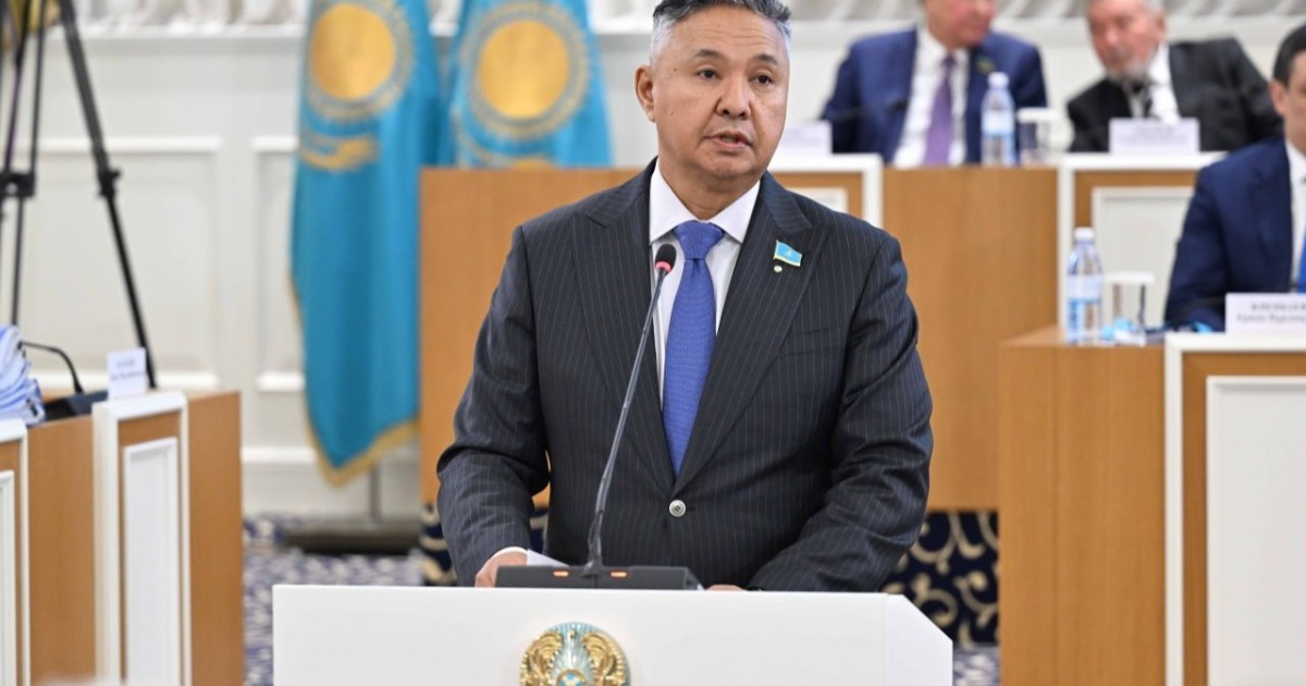 «Ақ жол» партиясы банктік құпияны конституциялық қорғауды күшейтуді ұсынады