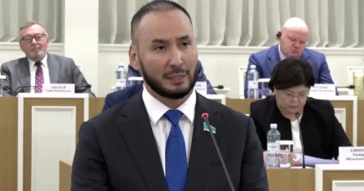 Айдарбек Қожаназаров: Конституциялық реформа жас буынға бағдарланған және экономиканы, дамытуға жағдай жасайды