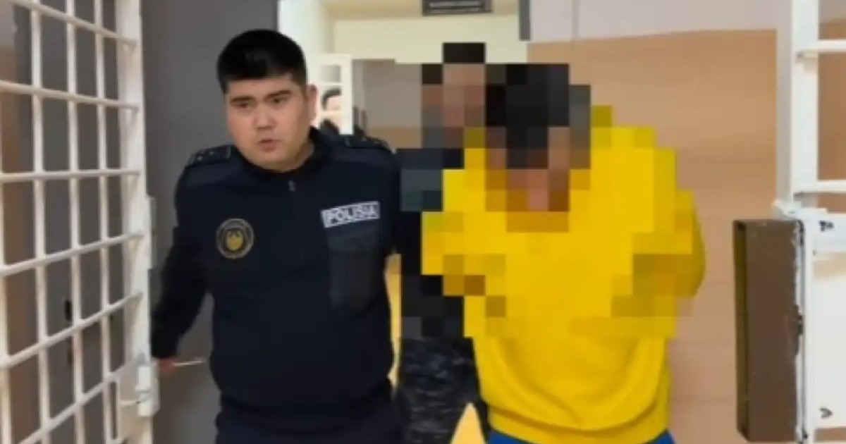 Үш жасар баласын ұрып-соққан жетісулық қамауға алынды