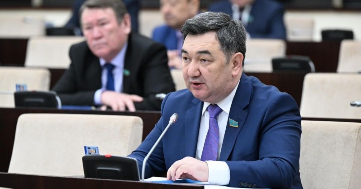 Дархан Қыдырәлі: Конституция жобасы – әділетті Қазақстанды құру жолындағы қоғамдық келісімнің көрінісі
