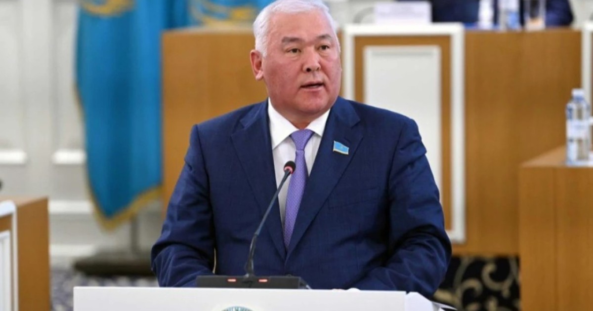 Мұрат Әбенов: Конституция жобасында ұлттық және халықаралық мүдделердің теңгерімі толығымен сақталды