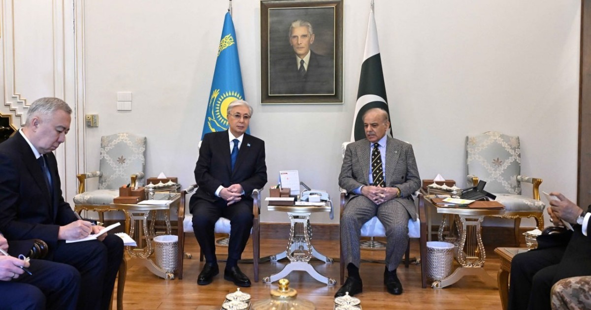 Тоқаев пен Шариф шағын құрамда келіссөз жүргізді