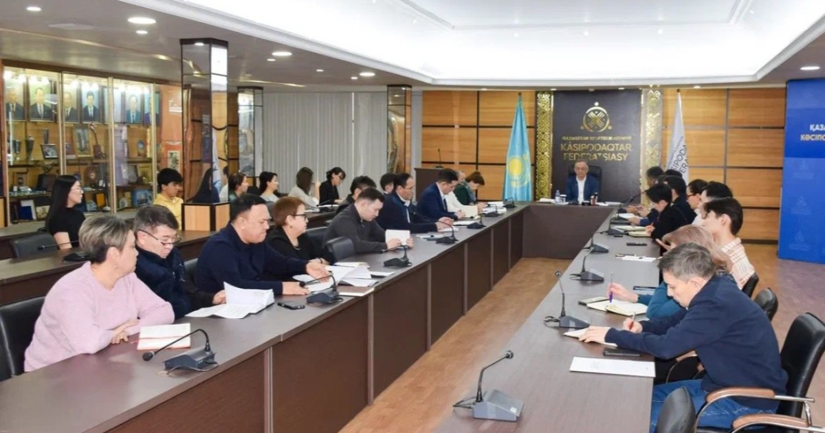 Сатыбалды Дәулеталин: Жаңа Конституция адам құндылығын жүйеден жоғары қояды