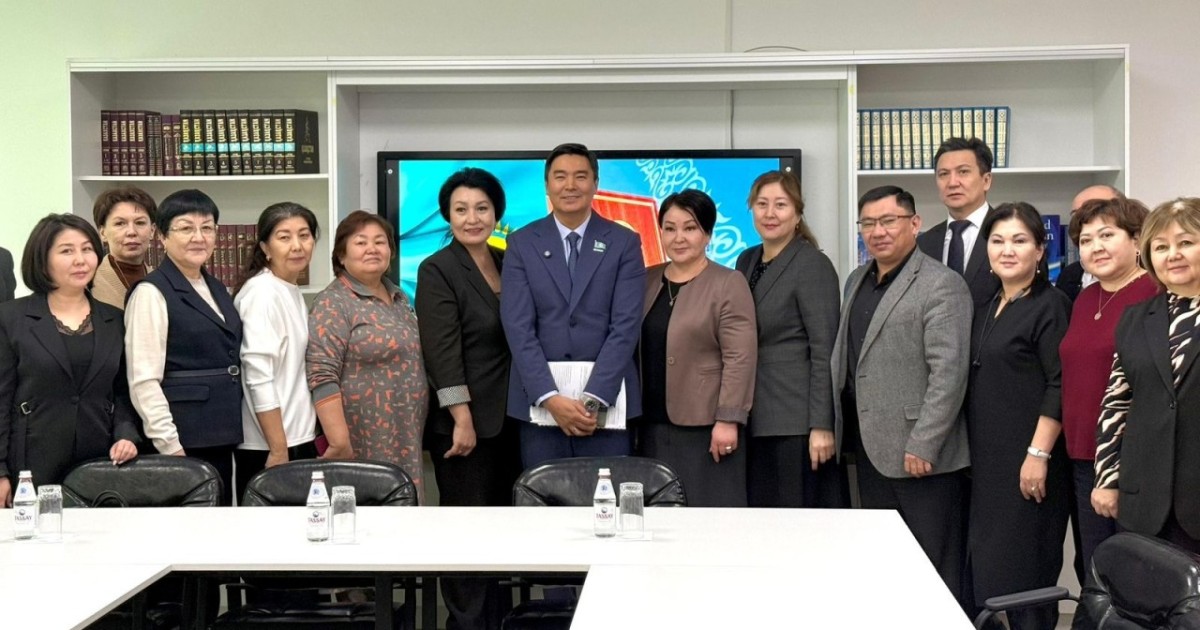 Елордалық білім беру ұйымдарының басшылары Конституцияның жаңа жобасын талқылады