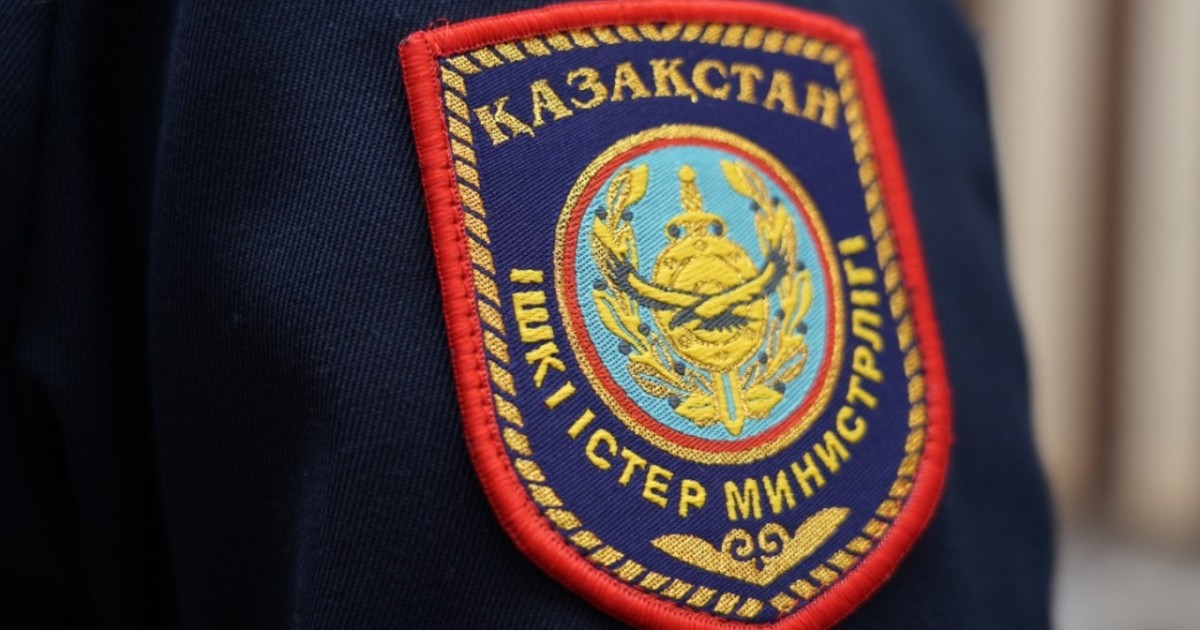 «Қатарластарын балтамен қуалаған»: Атыраулық оқушыға қатысты қылмыстық іс қозғалды