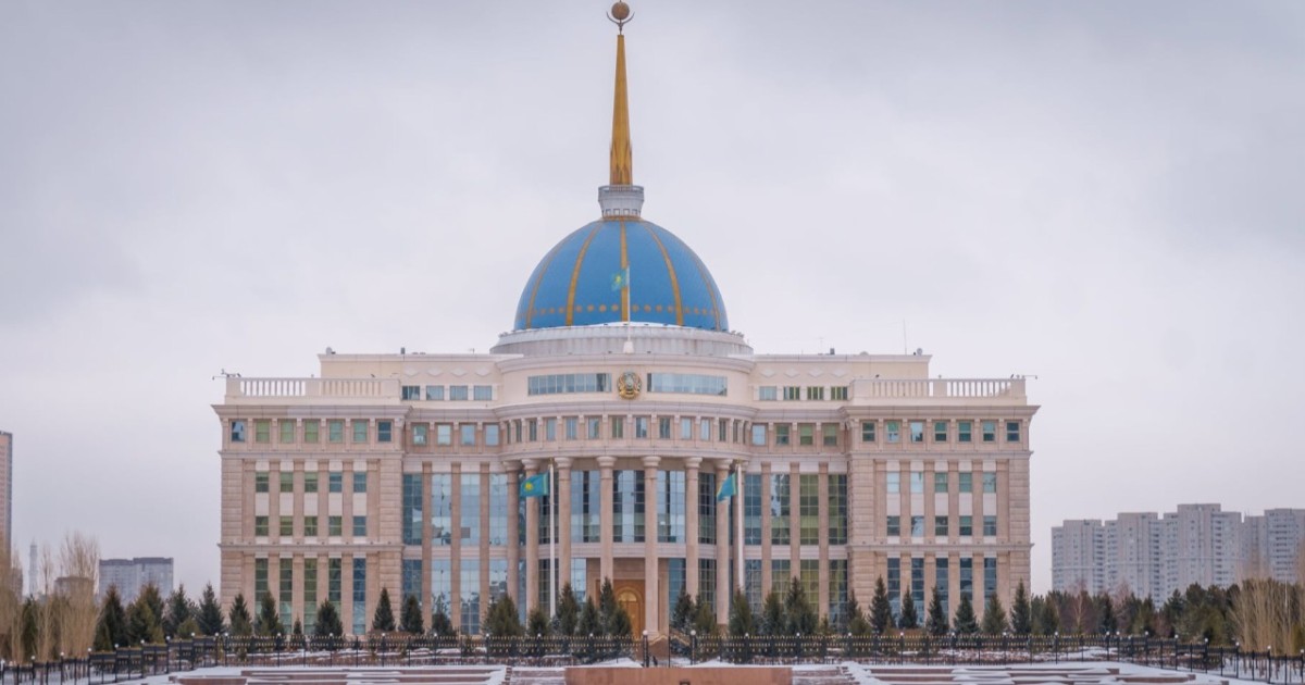 Президент Қорғаныс министрінің орынбасарларын қабылдады