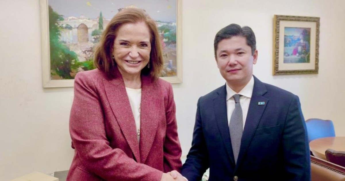 Грекия Парламентінде Қазақстандағы конституциялық реформалар талқыланды