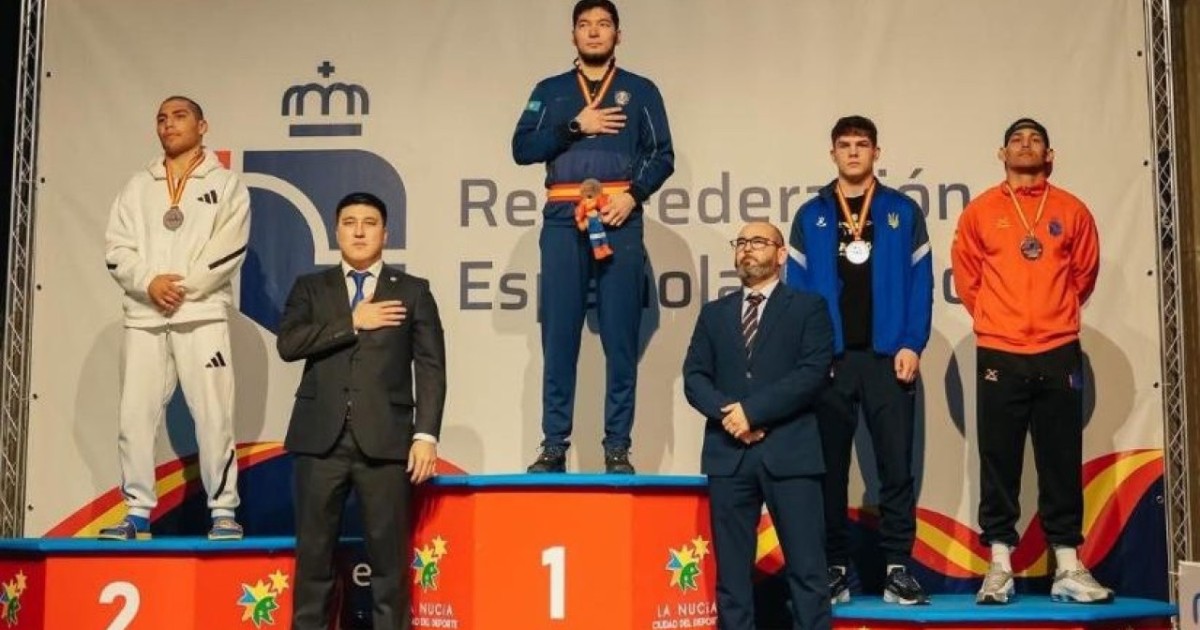 Елордалық боксшылар Испанияда 3 алтын, 1 қола медаль жеңіп алды