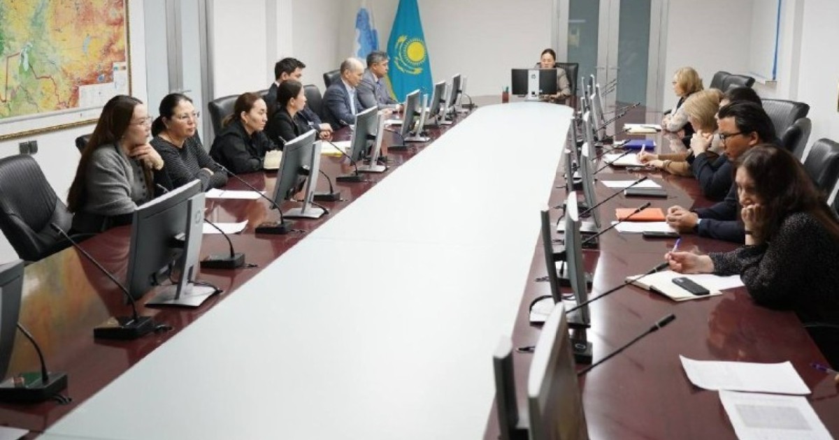 Қазгидрометте жаңа Конституция жобасының экологиялық нормалары талқыланды