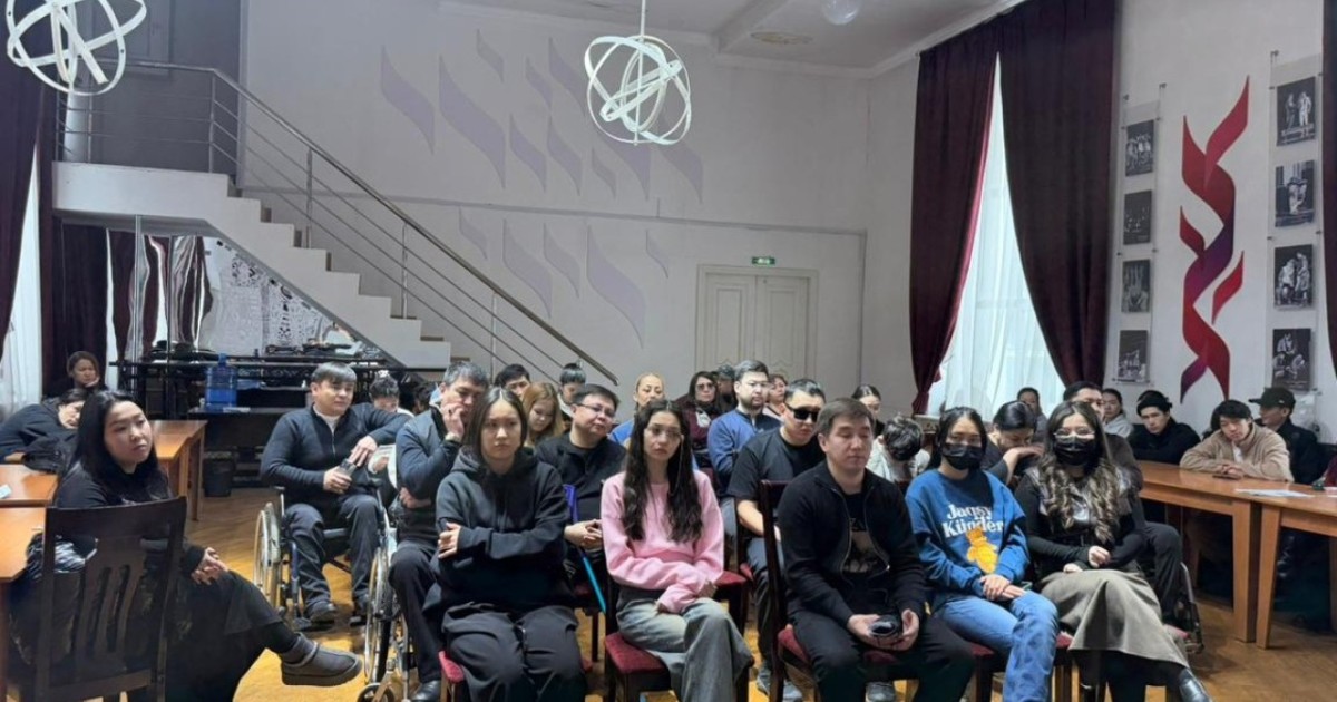 Астанада өнер саласының өкілдері жаңа Конституция жобасын талқылады