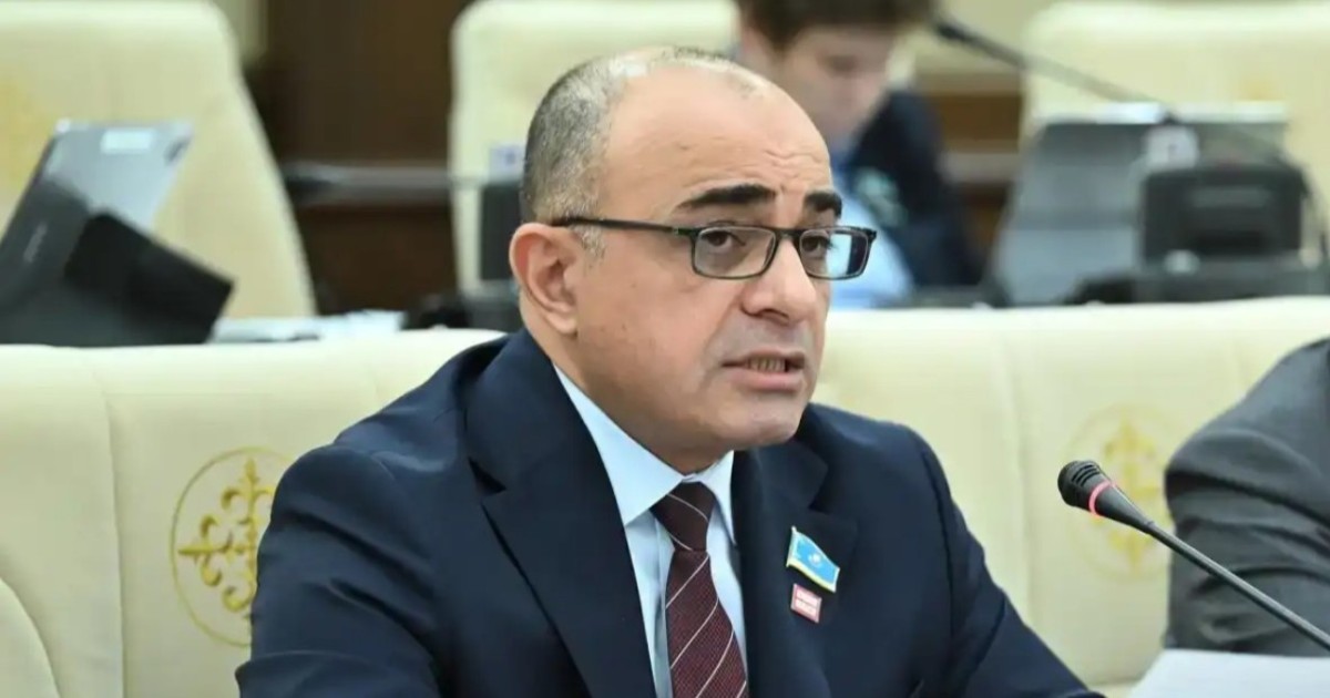 Қазақстан Халық партиясы жаңа Конституцияның жобасын бүкілхалықтық референдумға шығаруды ұсынды