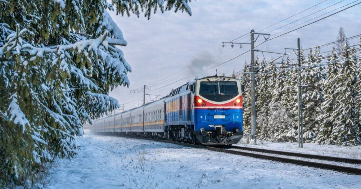 Пойызда нені істеуге болмайды: ҚТЖ жолаушыларға ескерту жасады