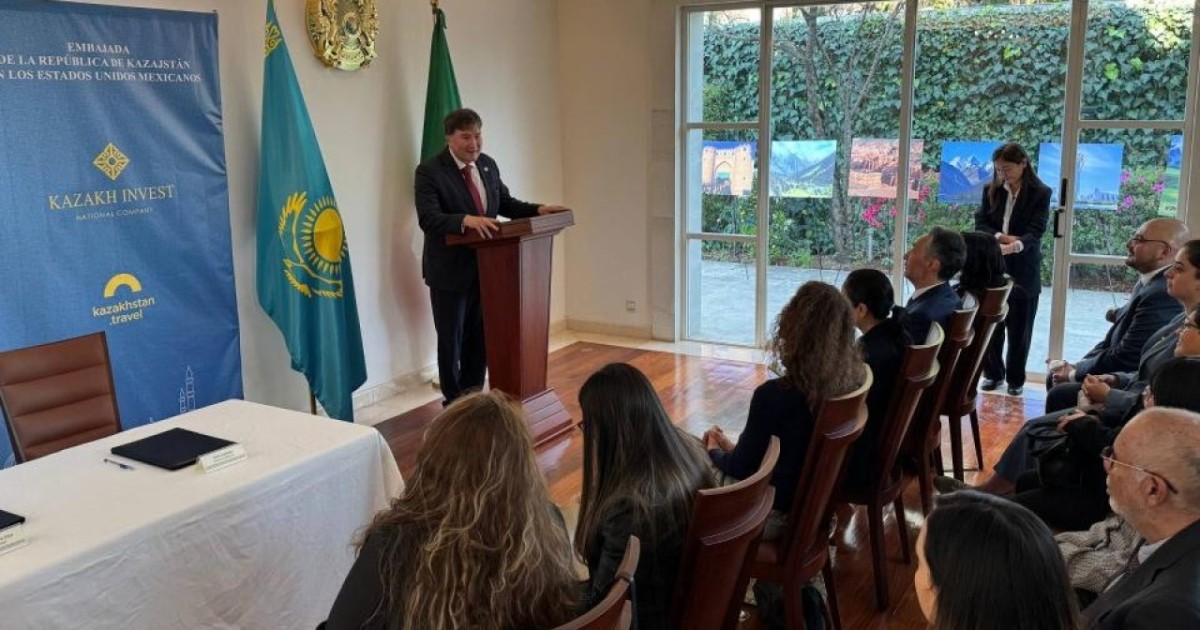 Қазақстан Мексиканың академиялық қауымдастығына конституциялық реформаларды таныстырды