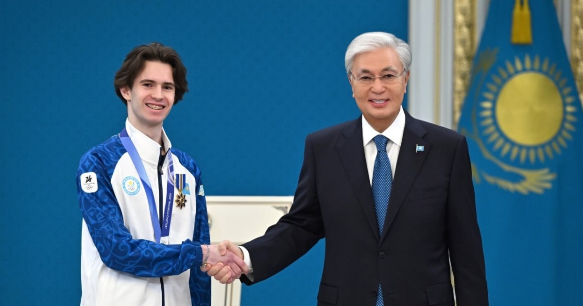 Президент Олимпиада ойындарының чемпионы Михаил Шайдоровты марапаттады