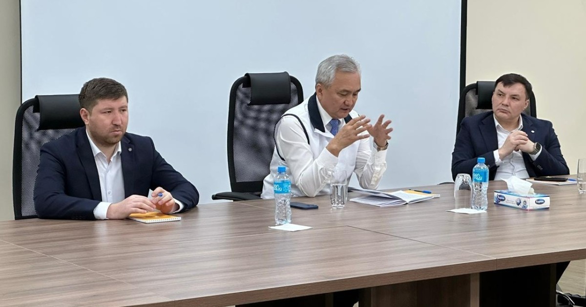 Елордада Alatau City Bank қызметкерлеріне жаңа Конституция жобасы таныстырылды