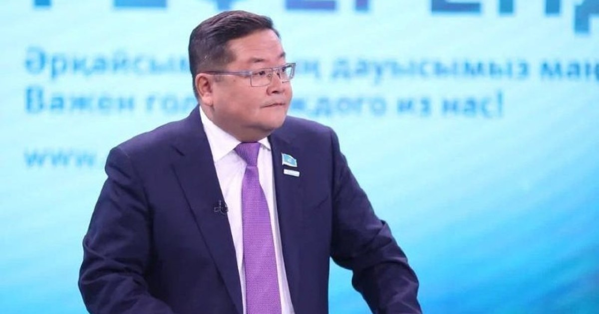 Айдос Сарым: Еліміздің болашағы жаңа Конституция арқылы айқындалып отыр