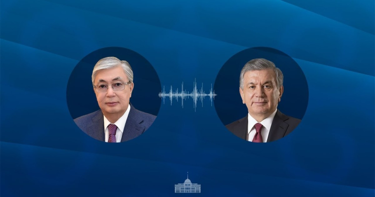 Шавкат Мирзиёев Қасым-Жомарт Тоқаевты референдумның табысты өтуімен құттықтады