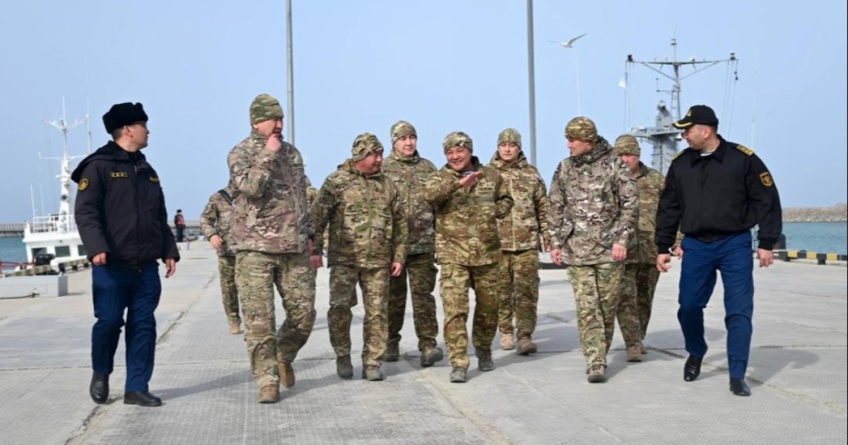 Каспийдегі қауіпсіздік: әскери-теңіз күштерінің дайындығы тексерілді
