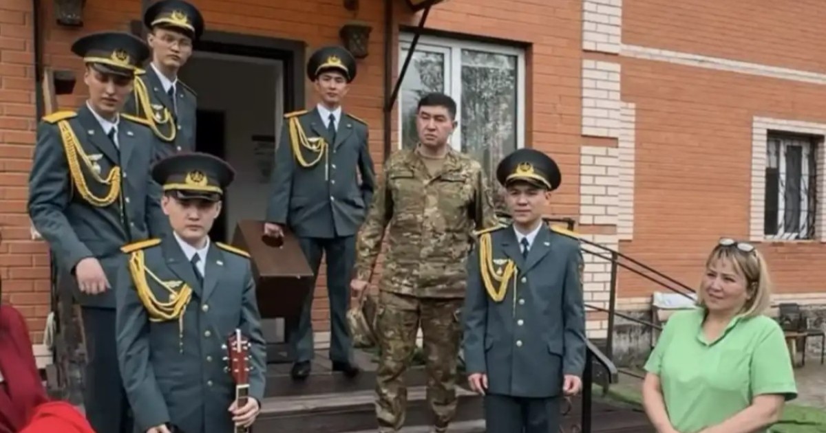 Астана прокуратурасы қарттар үйінде мерекелік концерт өткізді