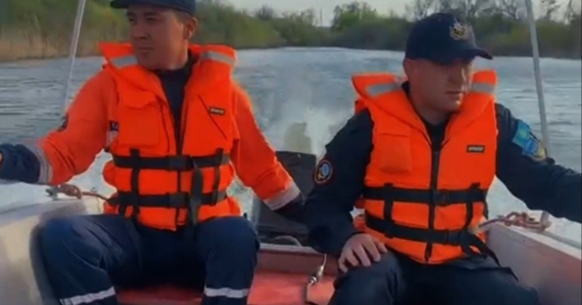 Астана су қоймасында жел айдап кеткен екі серфингші құтқарылды