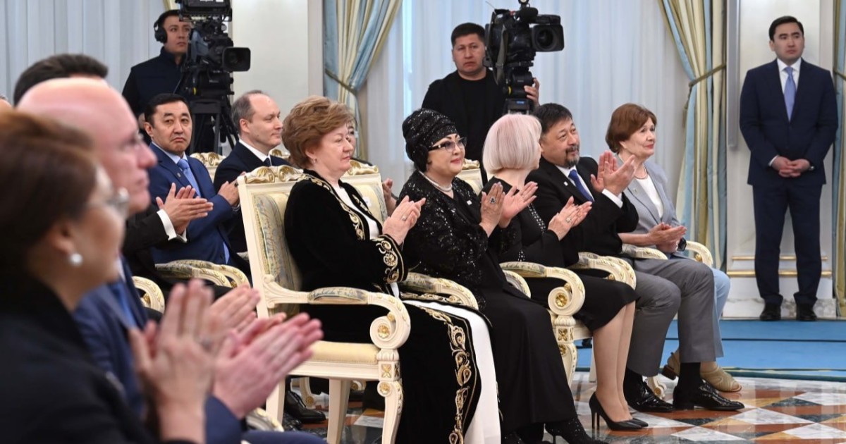 Мәдениет және өнер қызметкерлері күні: Татьяна Бурмистрова мен Мақпал Жүнісова марапатталды