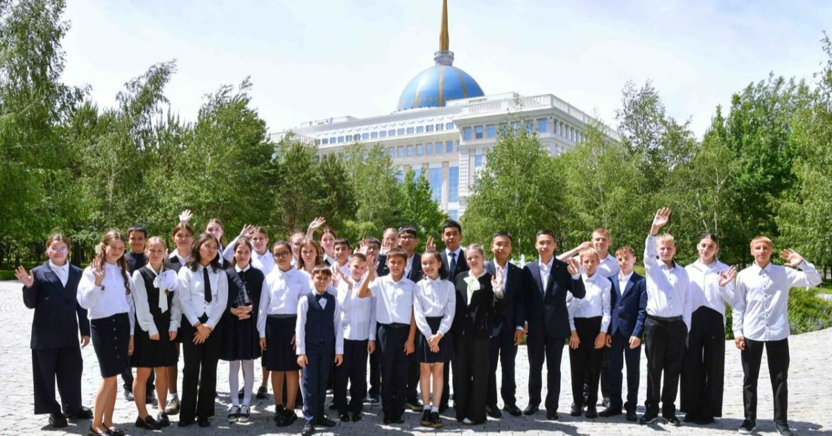 Еліміздің әр өңірінен келген оқушылар Ақорданы аралады