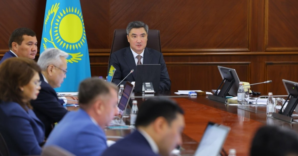 Олжас Бектенов Астана әкімдігіне жаңа әуежай салуға дереу кірісуді тапсырды