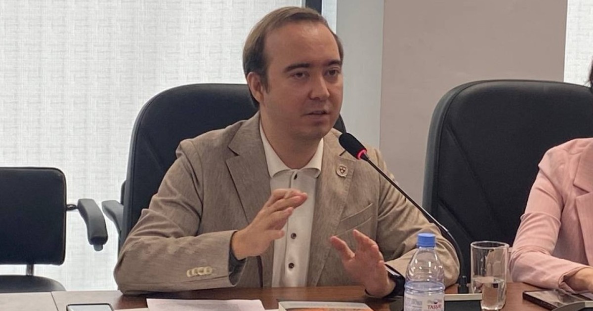 Мүслім Хасенов: Жаңа Конституция Қазақстанның өзіндік конституциялық моделін қалыптастырды
