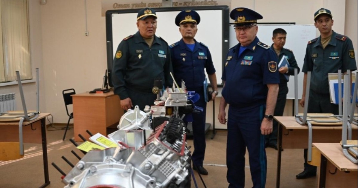 Астанада Қорғаныс министрінің орынбасары әскери колледждегі қабылдау науқанын тексерді