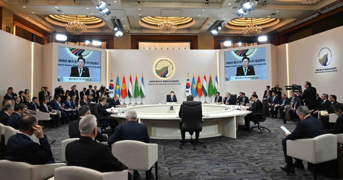 Тоқаев: Қазақстан Кореямен AI мамандарын даярлау бағдарламасын іске қосуға дайын