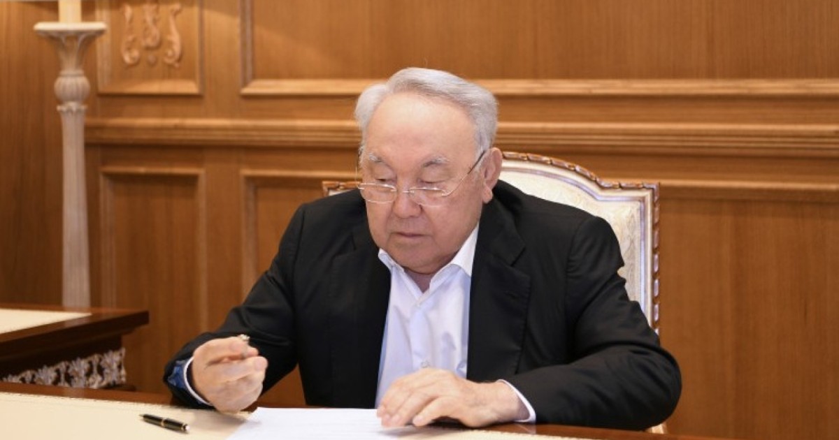 Нұрсұлтан Назарбаев әскери қызметшілердің қазасына байланысты көңіл айтты