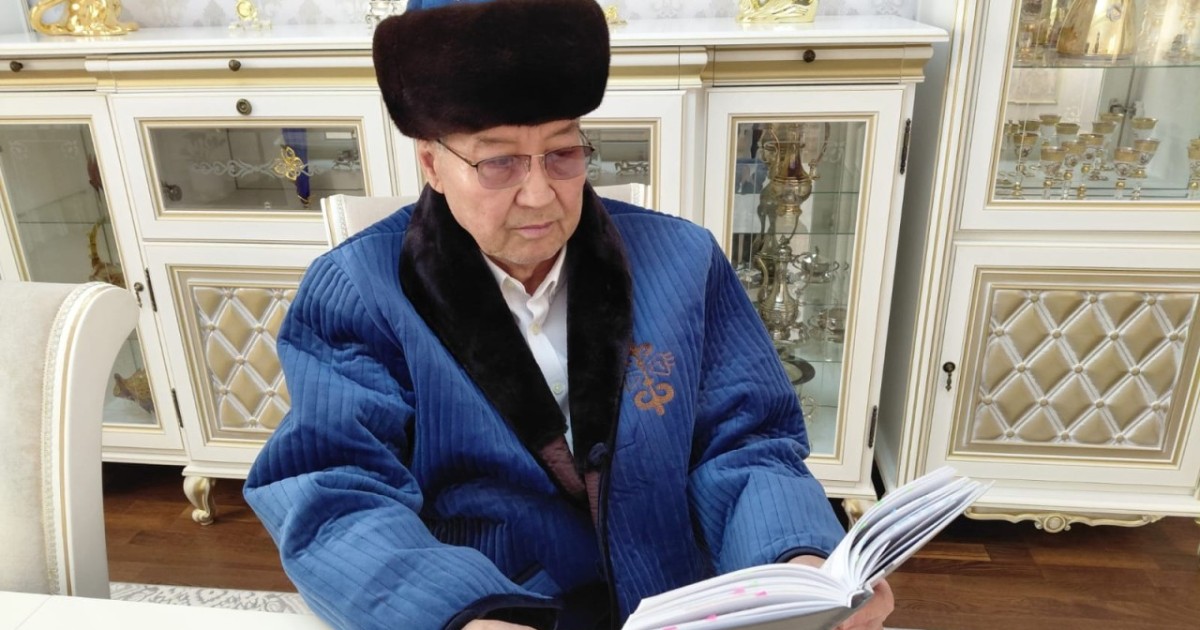 «Қараөткел» газеті қалай құрылған еді: Алдан Смайылдың естелігі