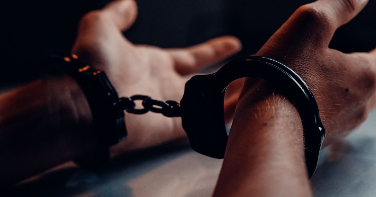 Әлеуметтік желіде заңсыз құмар ойын ұйымдастырған ер адам 4 жылға сотталды
