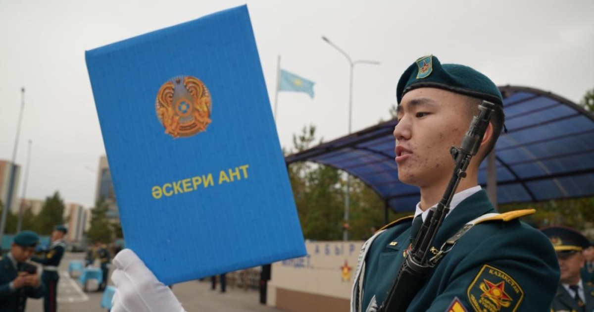 Астана мен Шымкентте болашақ сержанттар Әскери ант қабылдады