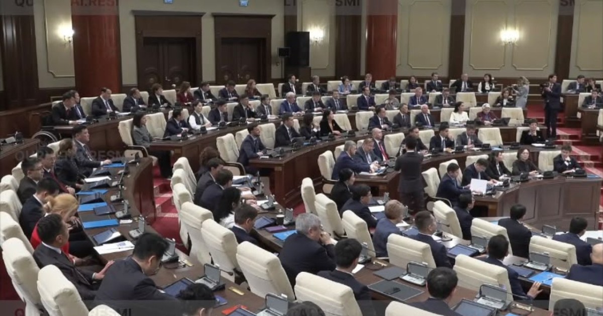 Құрылтай Жоғарғы Соттың алты судьясын қызметінен босатты