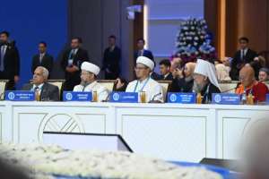 Мемлекет басшысы соңғы өткен Съезден бері әлемде өте жағымсыз үрдістер белең алғанын айтты