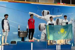 Қазақстан семсерлесуден Азия кубогында үш медаль жеңіп алды