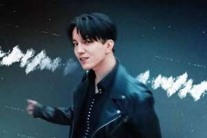 Димаш Құдайберген жаңа бейнебаянының тұсауын кесті