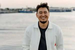 «Ішім пысып кетті» деді: Жахан Отарғалиев отбасылық өмірі туралы айтты