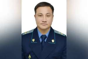 Мас күйінде тәртіп бұзды деп айыпталған прокурор ақталып шықты