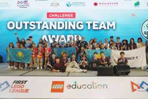 Қазақстандық оқушылар Қытайда өткен робототехника чемпионатында жеті жүлде жеңіп алды