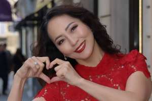 «Өмірде үш досым сатып кетті»: Айгүл Иманбаева достық пен сатқындық туралы ойын айтты